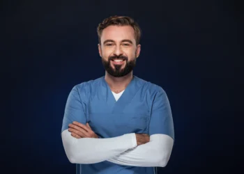 Dr. Arda Kaya